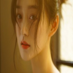 探索Gogo37p女人艺术摄影的迷人世界：美与创意的碰撞